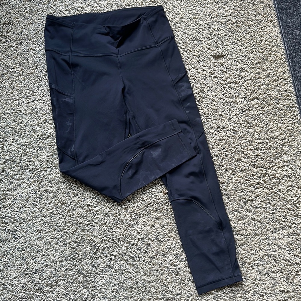 Lululemon tights